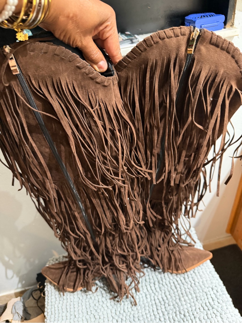 🤎 NEW Saily Garcia Brown Suede Fringe Boots – EU 43 Never Worn